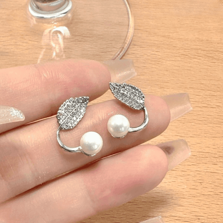 Beautiful Korean Leaf Pearl Earings / Daily Life Earring Accessories For Women