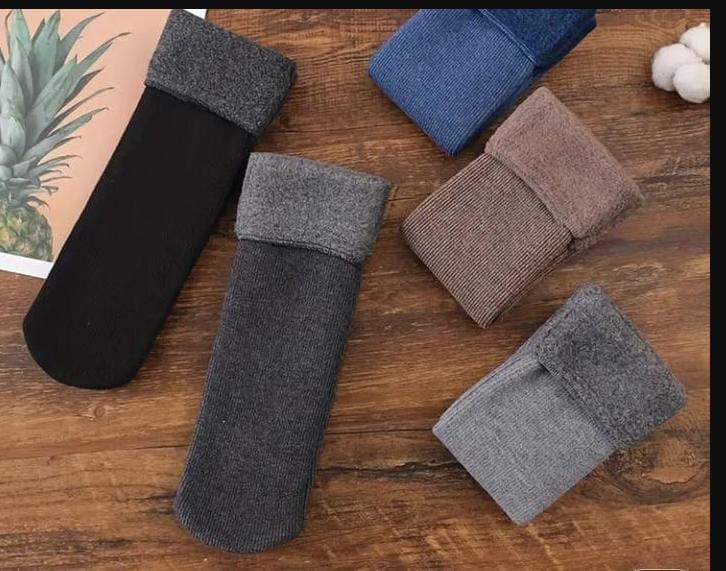 Pack of 1 Pair Unisex Ankle Socks – Warm, Cozy & Comfortable Textured Design | Soft Polyester, All-Day Wear, Multiple Colors
